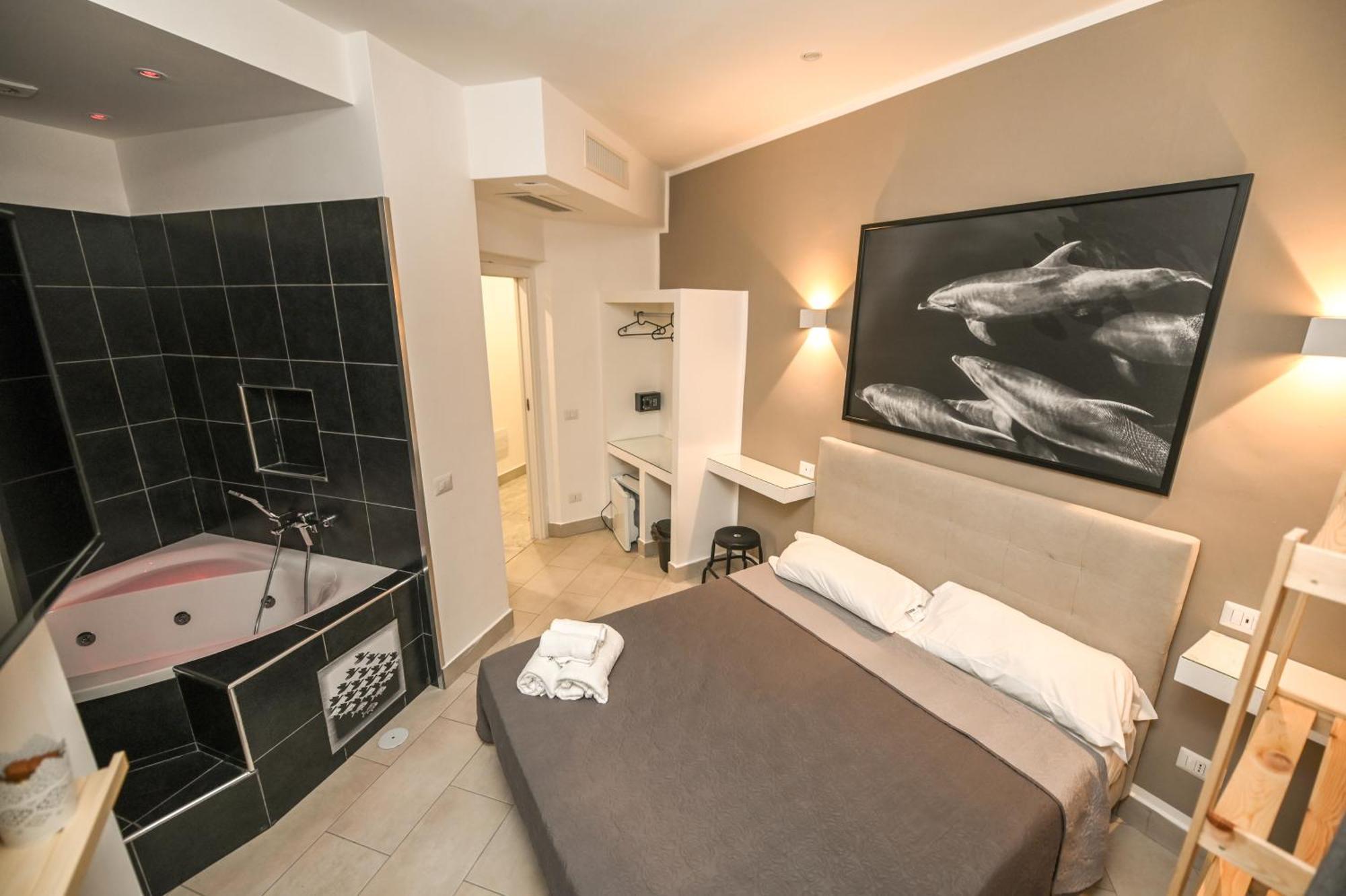 Living Salerno B&B Екстер'єр фото