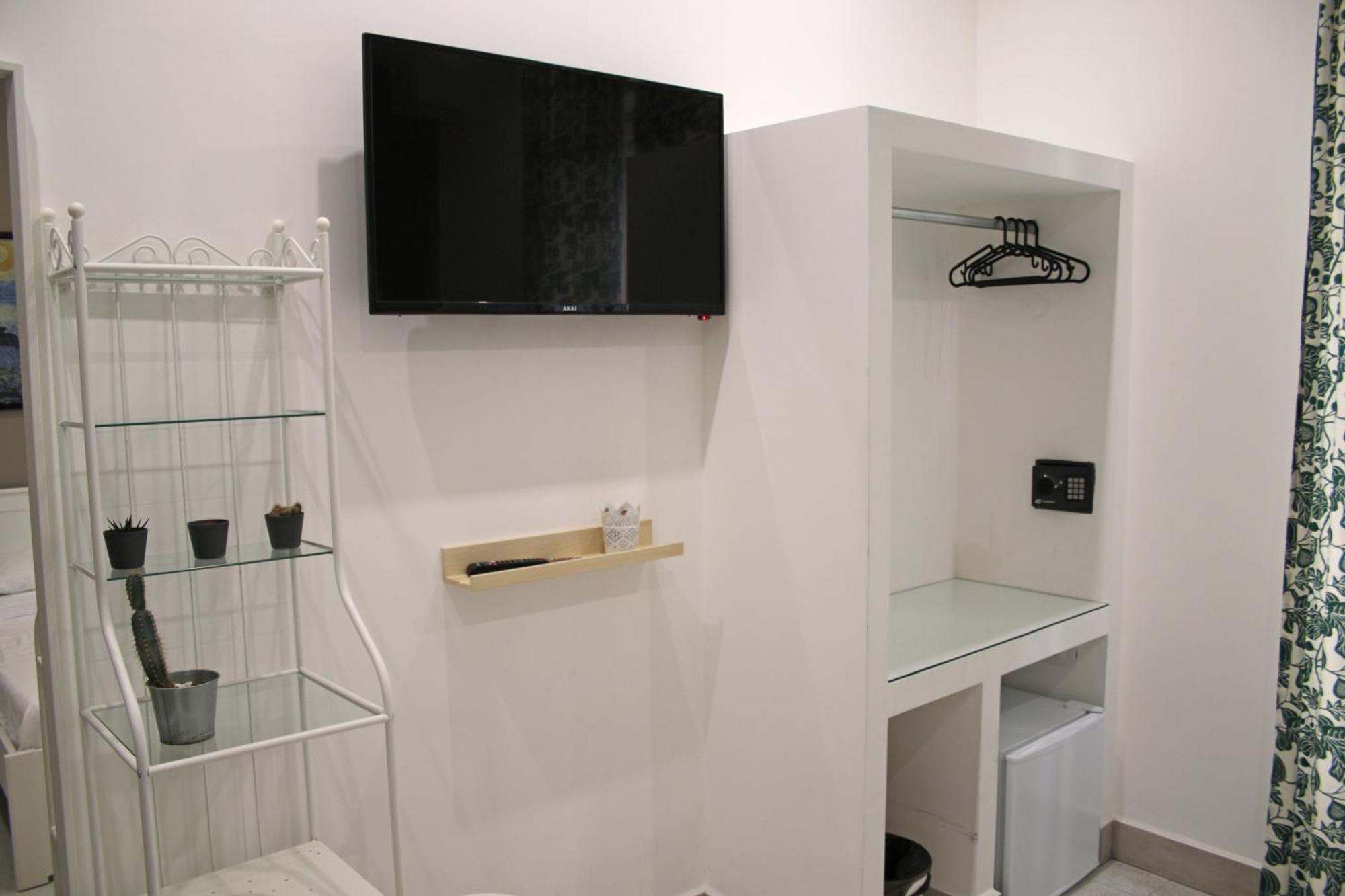 Living Salerno B&B Екстер'єр фото